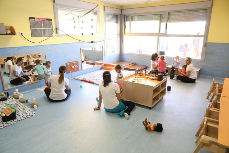 Se prorrogan los contratos de gestión de las escuelas infantiles de Villa de Vallecas