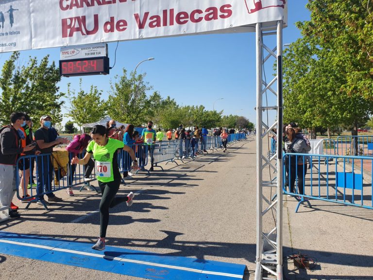 Pablo Villalobos y María Freitas, ganadores de la IX Carrera Popular PAU de Vallecas