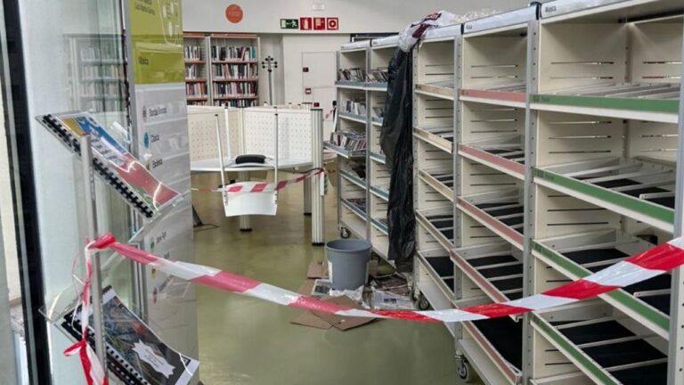 El PSOE exige una solución definitiva a la climatización de la biblioteca Luis Martín Santos