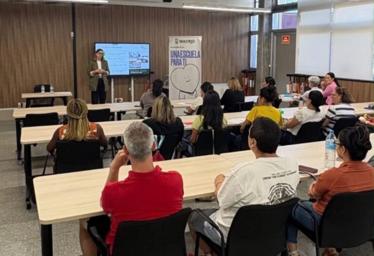 Villa de Vallecas refuerza su papel como referente en formación con la ampliación de la Escuela Municipal de Cuidados